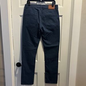 Lucky Brand Men's Deep Blue Straight Jeans